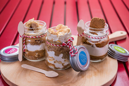 Delicious Jar Desserts for delivery in Dubai.