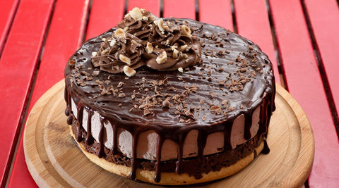 Chocolate Cake for delivery in Dubai. Best chocolate cakes for birthdays and special occasions. 