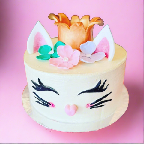 Queen Cat Cake cutomized