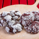 Freshly baked soft and fudgy crinkle cookies, they come in two flavors: - Chocolate - Red Velvet. Enjoy there delicious crinkle cookies where you are. We offer delivery in Dubai. Place your order online